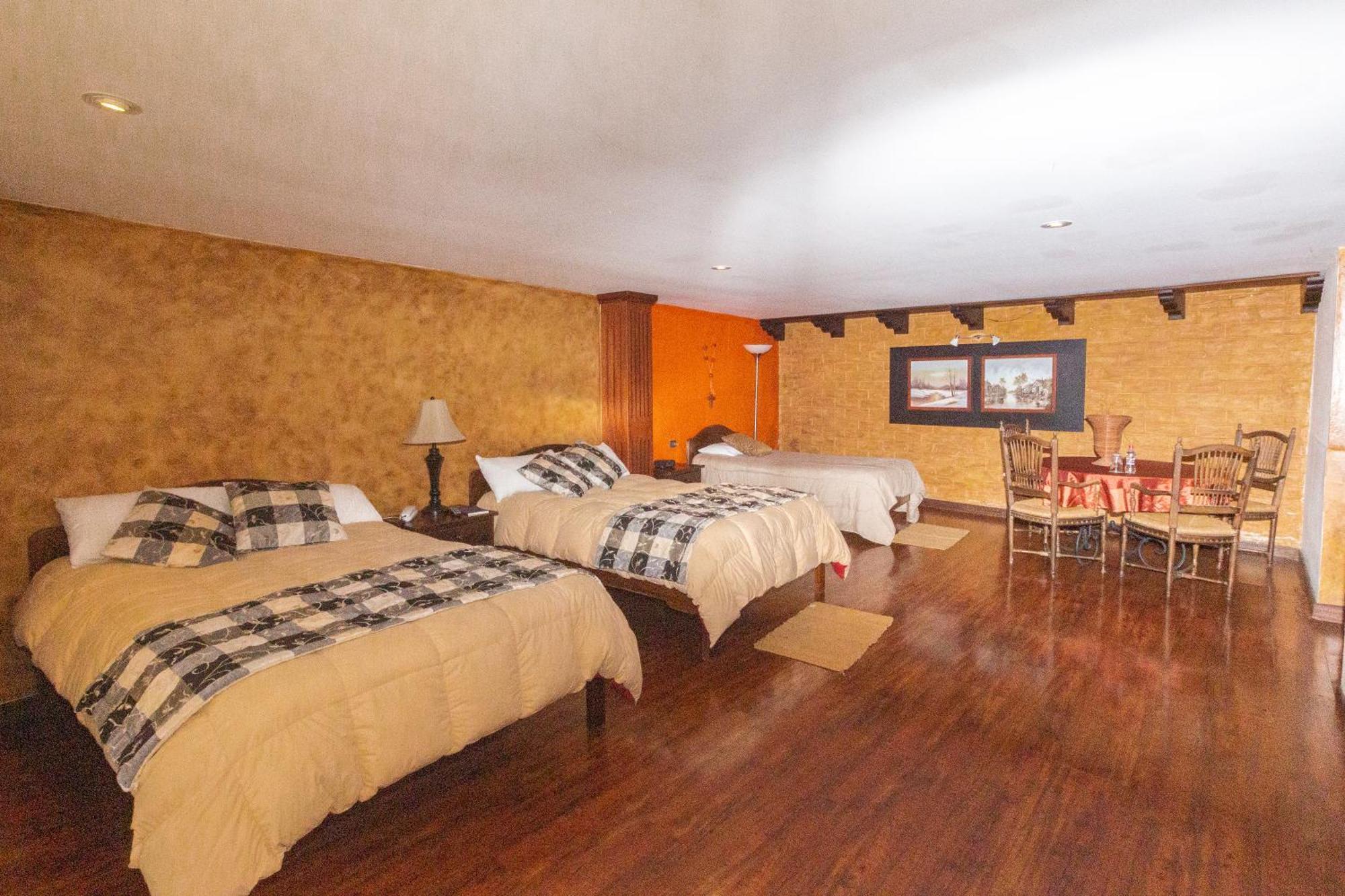 Quinta Loren Hosteria Ambato Bagian luar foto