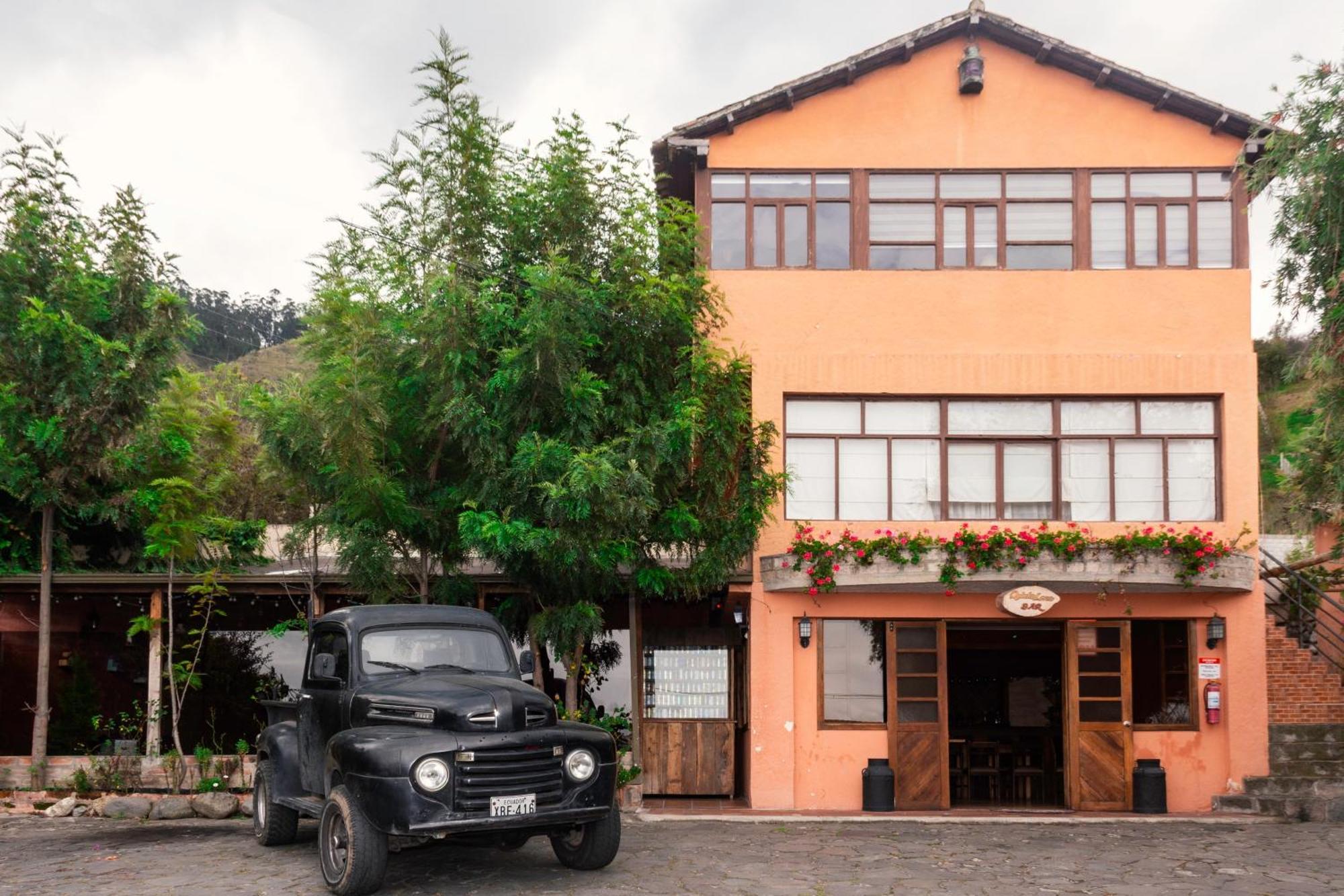 Quinta Loren Hosteria Ambato Bagian luar foto